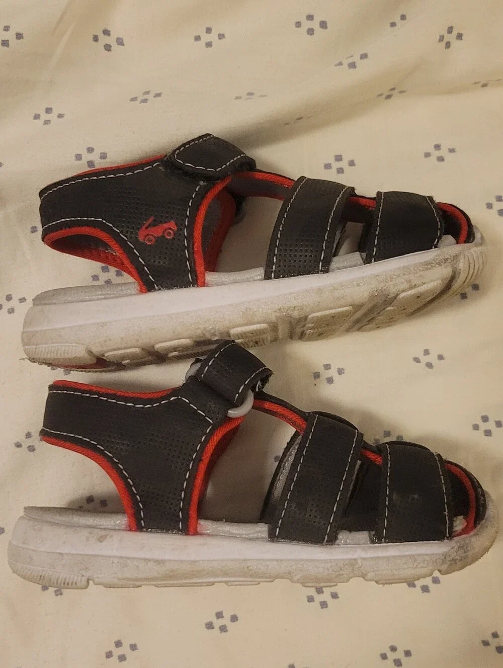 See kai run sandals cyrus flexirun